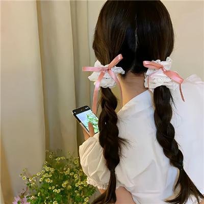 新圣水湖畔海报